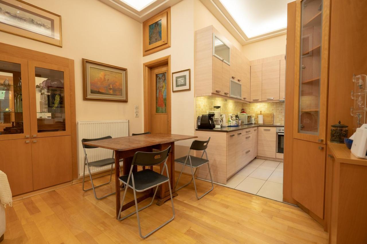 Acropolis Metro St.3 Bedrοοms 6 Persons Maisonette Athènes Extérieur photo